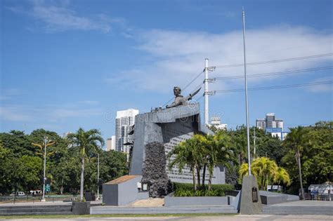 bonifacio and the katipunan revolution monument meaning|Bonifacio Monument / Monumento .